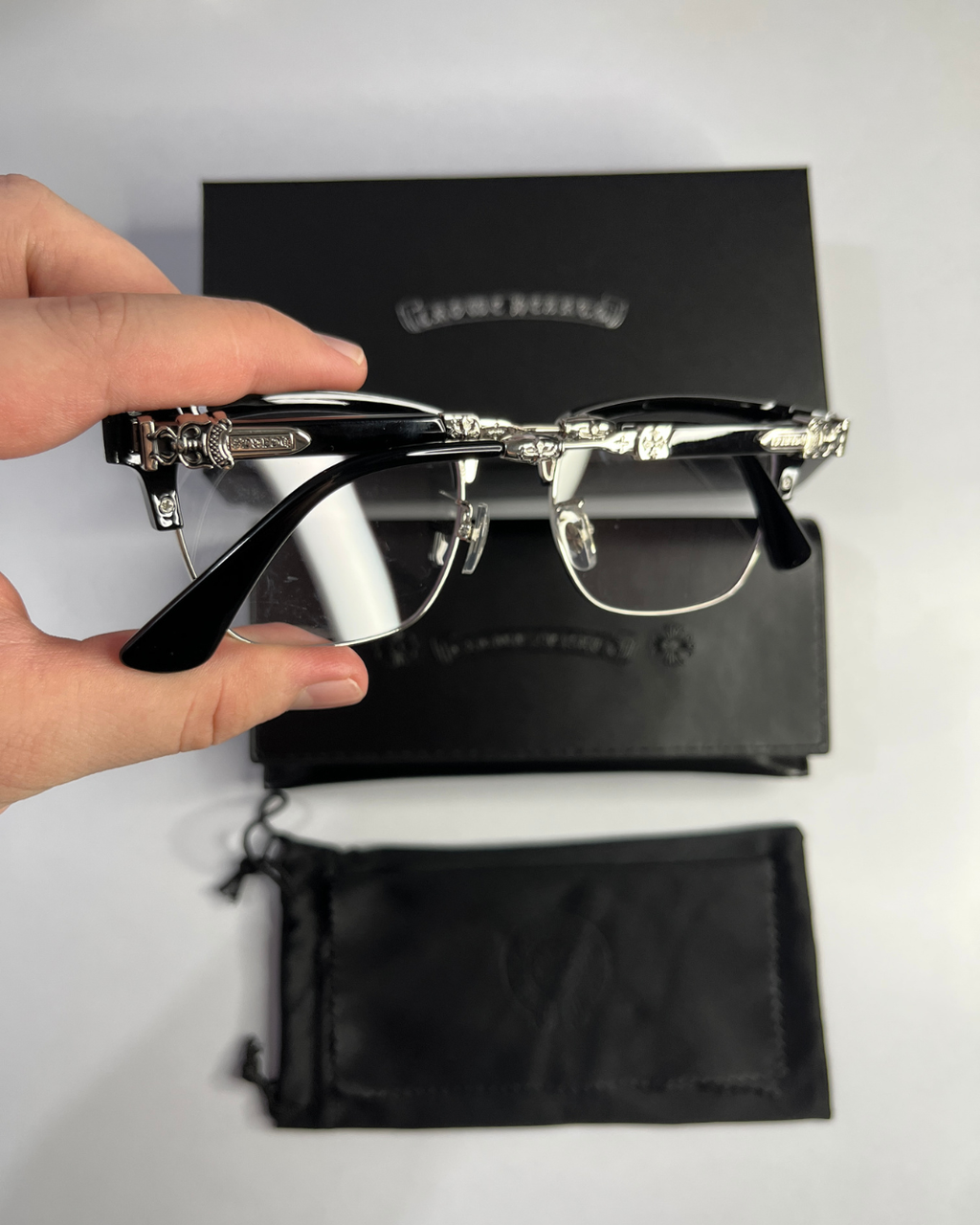 Lente Chrome Hearts Full Equip